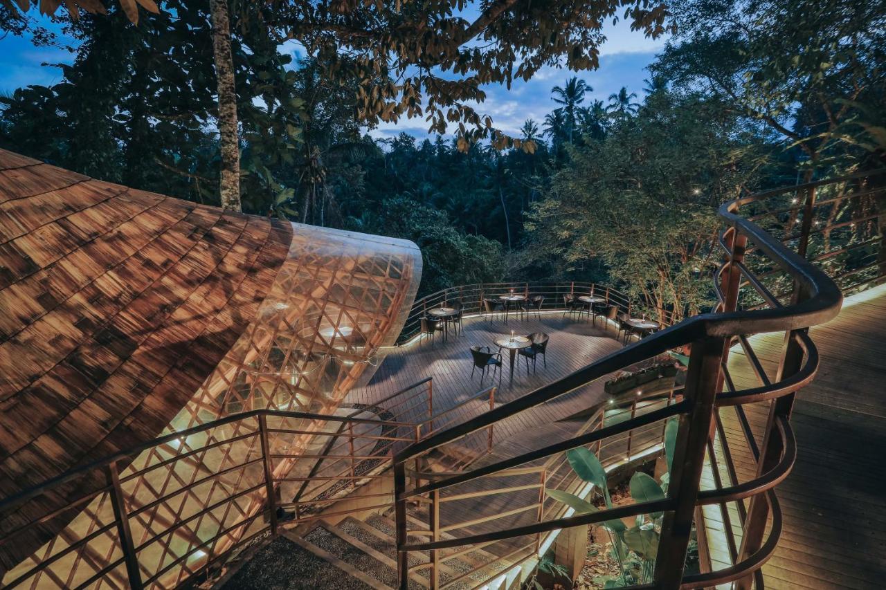 The Sebali Resort ウブド エクステリア 写真 The Forest Corridor