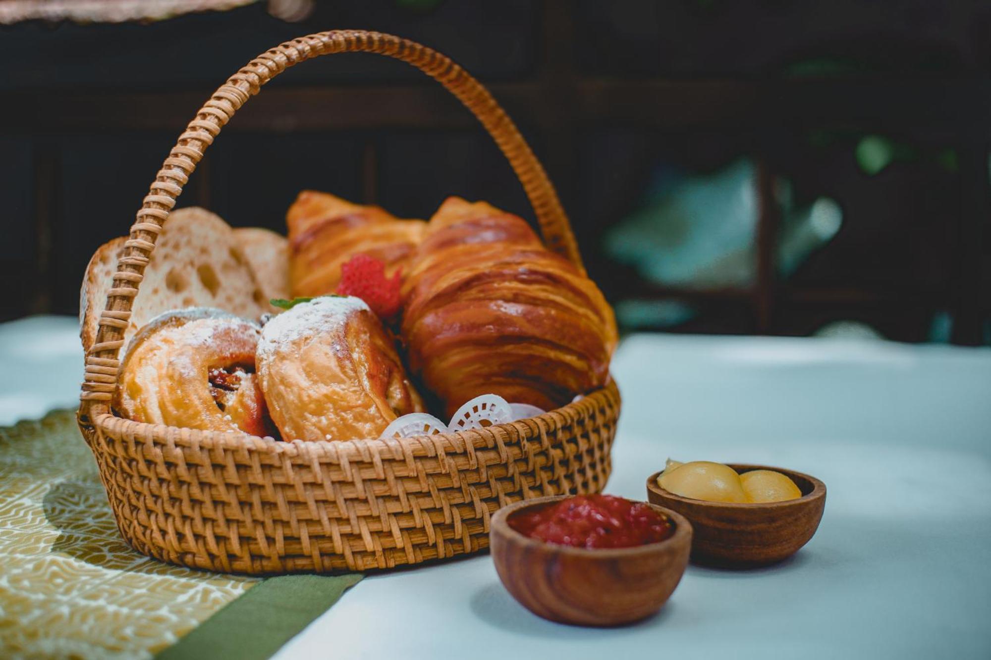 The Sebali Resort ウブド エクステリア 写真 A bread basket