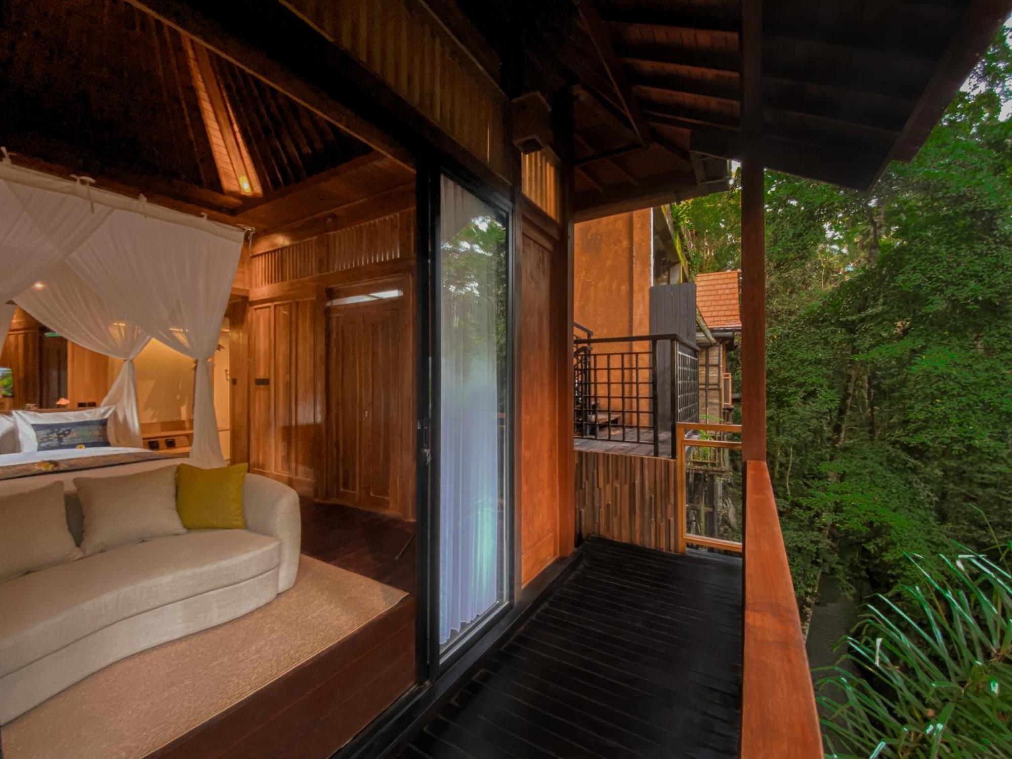 The Sebali Resort ウブド エクステリア 写真 The interior of a villa at the resort